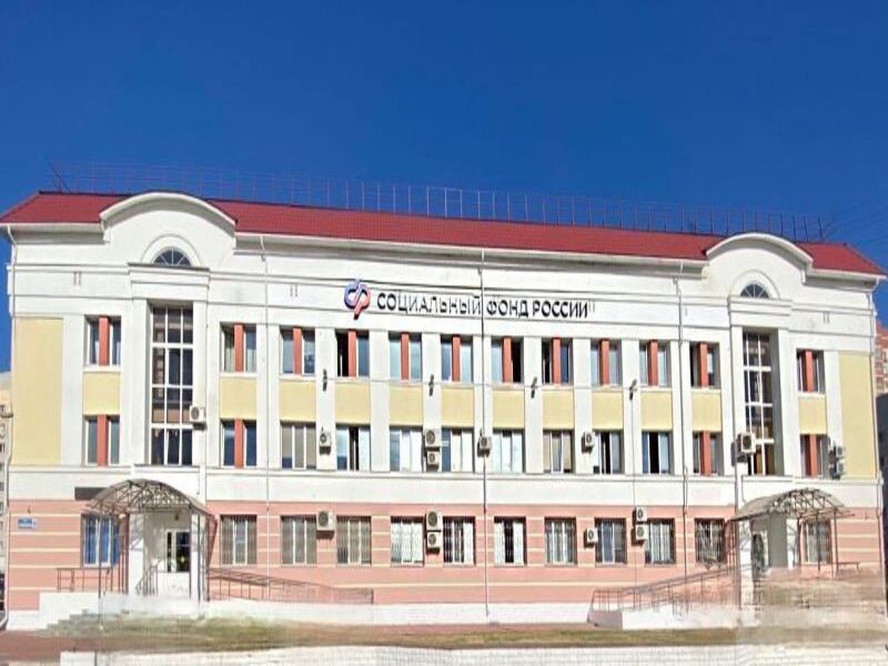 Укажите подпись к картинке.