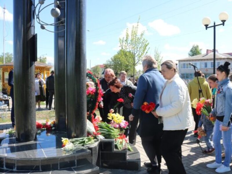 В Красной Горе состоялся митинг, посвященный 39-й годовщине аварии на Чернобыльской АЭС.